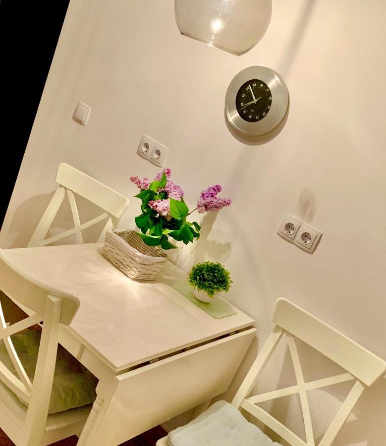 Caroline Residence Alba Iulia Bagian luar foto