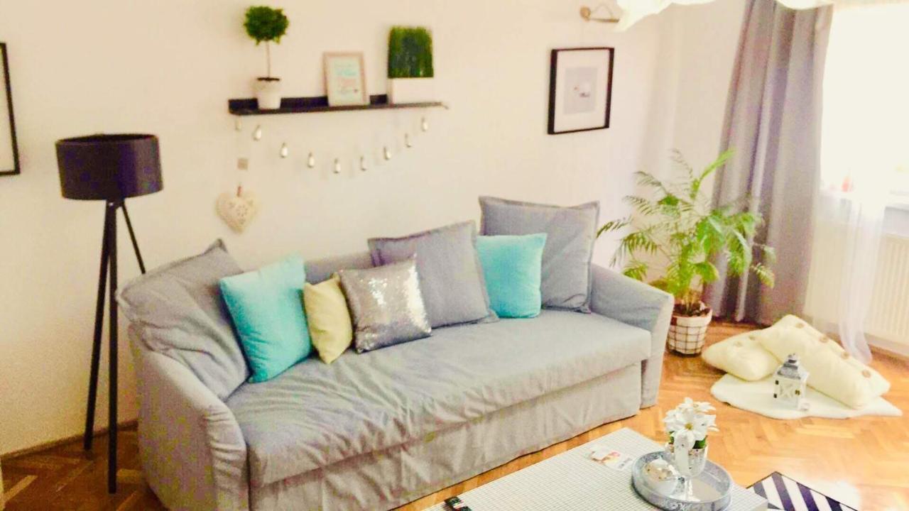 Caroline Residence Alba Iulia Bagian luar foto