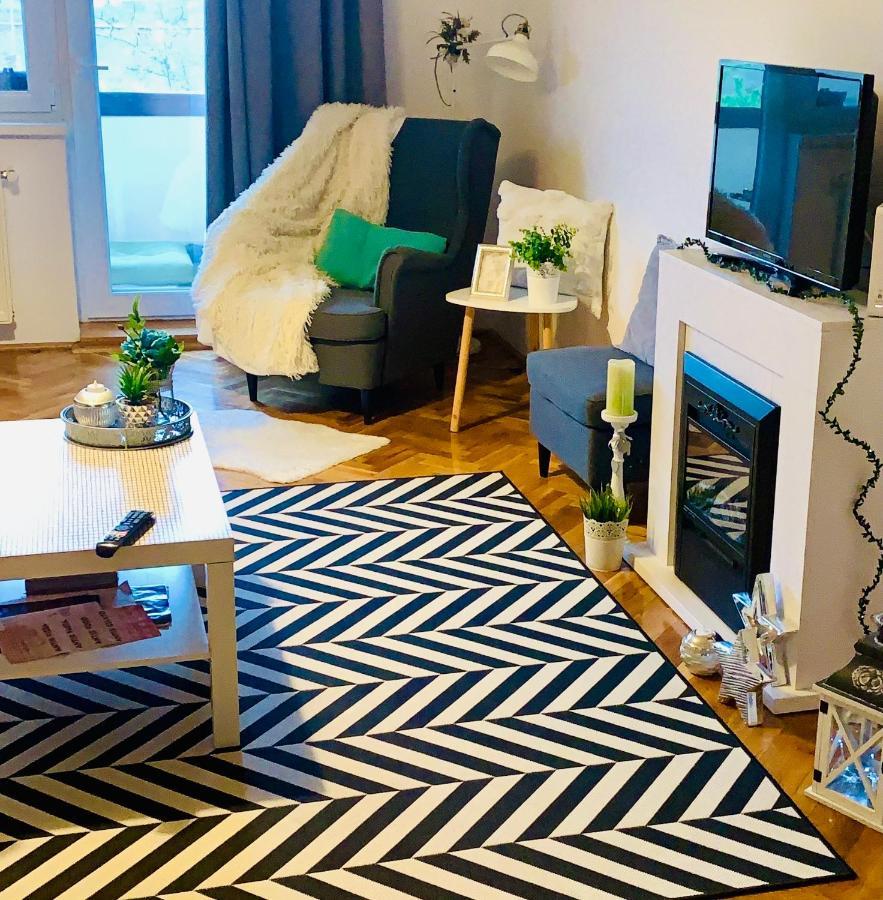 Caroline Residence Alba Iulia Bagian luar foto